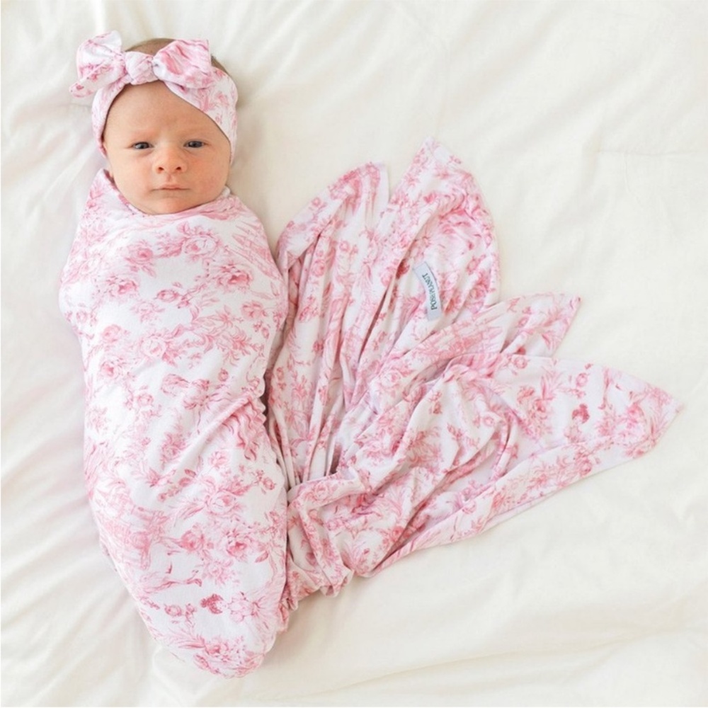 Posh Peanut Antoinette Swaddle and Bow Set